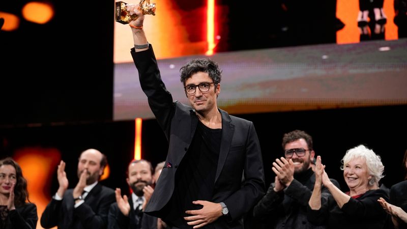 Un Oso de Oro político (en la Berlinale que no quiso ser política) para 'Yellow letters'