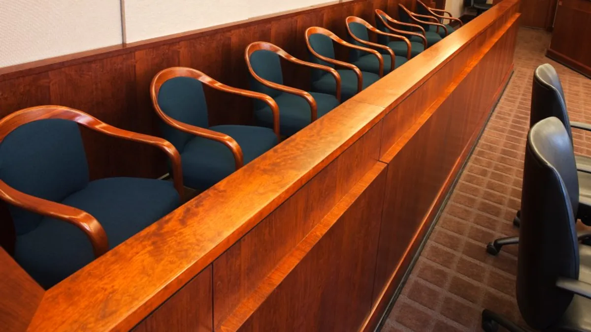'Jury duty' scam: How it works and what to watch out for