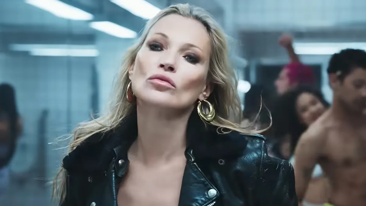 Kate Moss, Madonna y el piropo imposible: la mentira de "no aparentas tu edad"