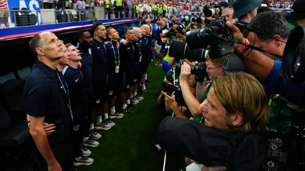 Tuchel le gana una batalla a FIFA: "Hicieron un muro de 50 y no veía a mis jugadores"