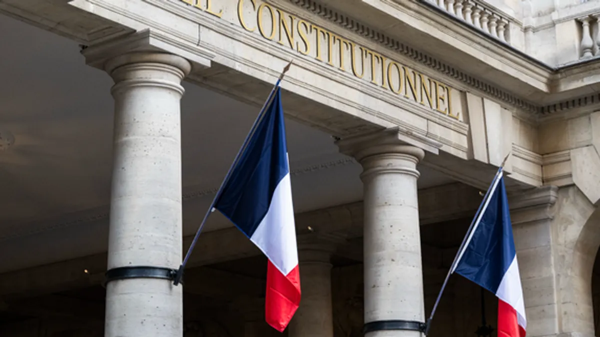 Fin de vie : le Conseil constitutionnel rejette une proposition de référendum d’initiative partagée émanant d’élus de droite et d’extrême droite