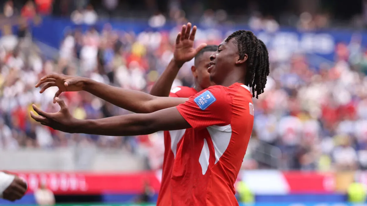 Mondial 2026 : la Suisse domine nettement la Bosnie-Herzégovine grâce à Manzambi