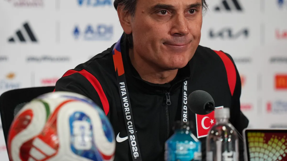 "Kaos çıkarmaya çalışanlardan daha çok Türk'üm!"