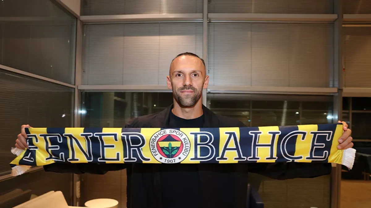 Son dakika transfer haberi: Vedat Muriqi, Fenerbahçe için İstanbul’a geldi!